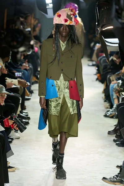 Look 33